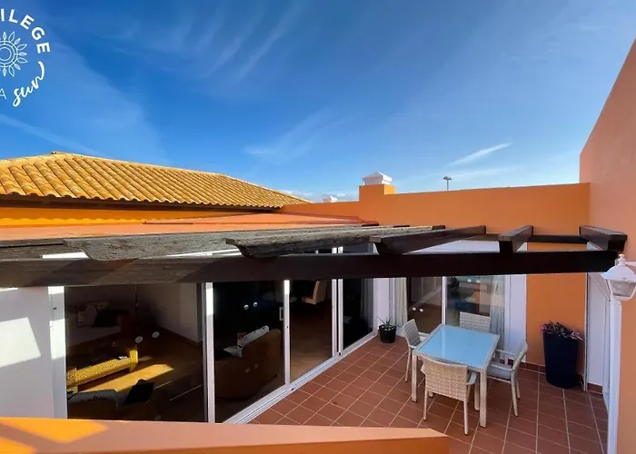 Privilege Sun Willa Corralejo